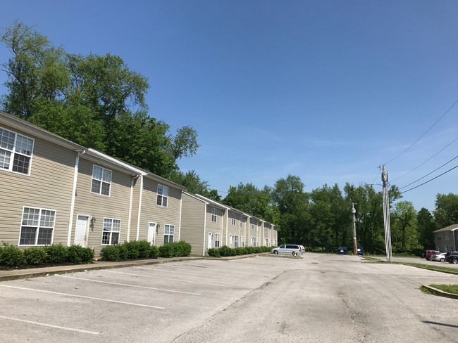 Lee Point Apartments in Bowling Green, KY - Building Photo - Building Photo