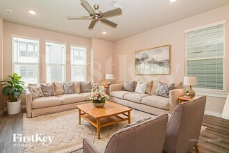 18419 Idyllic Aly in Shenandoah, TX - Building Photo - Building Photo