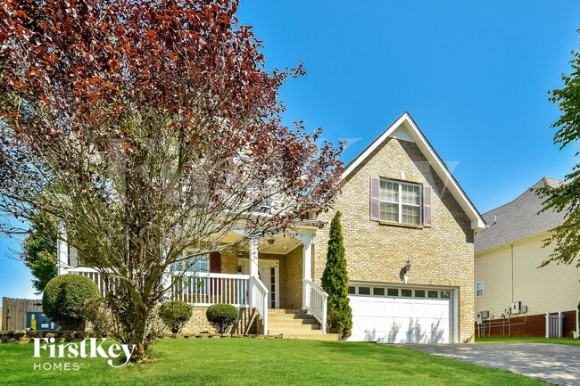 1161 Castlewood Dr, Unit 26-26 in Clarksville, TN - Building Photo - Building Photo