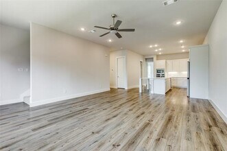 8108 Hastings Dr in Dallas, TX - Building Photo - Building Photo