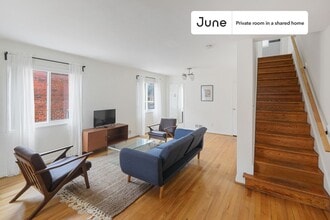Private bedroom in 4 bed/2.5 bath Home in Washington, DC - Building Photo - Building Photo