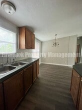 313 Allen St in Tullahoma, TN - Building Photo - Building Photo