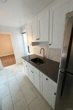 190 1st St in Mineola, NY - Building Photo - Building Photo