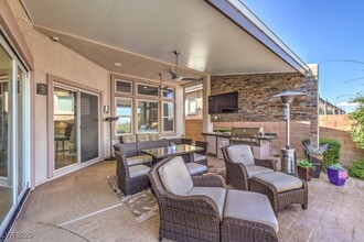 1244 Vietti St in Henderson, NV - Building Photo - Building Photo
