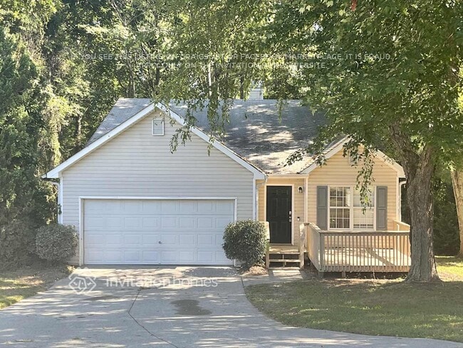 property at 5245 Hillcrest Glenn Dr