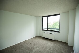 2287 Johnson Ave in Bronx, NY - Building Photo - Building Photo