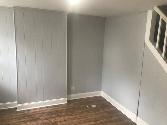 31 Oak St in Trenton, NJ - Building Photo - Building Photo