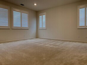 33627 Stallion St in Fremont, CA - Building Photo - Building Photo