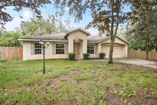 1767 14th St in Orange City, FL - Building Photo