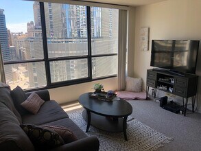 405 N Wabash Ave, Unit 2008 in Chicago, IL - Building Photo - Building Photo