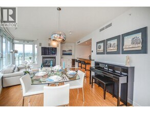 1233 W Cordova St in Vancouver, BC - Building Photo - Building Photo