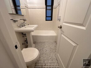 EAST 56 STREET, Unit 5J in New York, NY - Building Photo - Building Photo