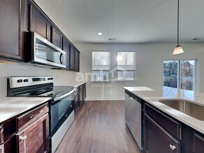 15717 Thomas Rd in Charlotte, NC - Building Photo - Building Photo