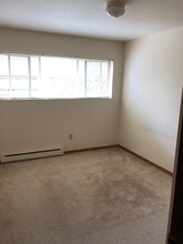 5027 15th Ave NE-Unit -301 in Seattle, WA - Foto de edificio - Building Photo