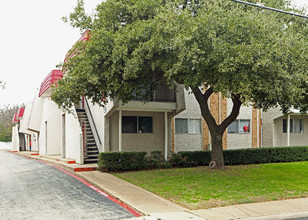 Rishi Village in Irving, TX - Building Photo - Building Photo