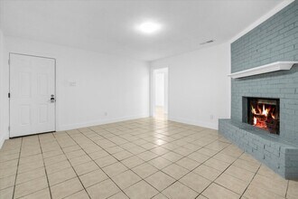 2828 Cottonwood Ln, Unit 2828 in Balch Springs, TX - Building Photo - Building Photo