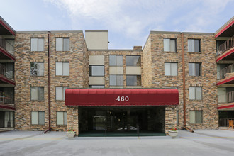 Rosewood West in Hopkins, MN - Foto de edificio - Building Photo