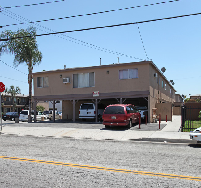 11126 Klingerman St in South El Monte, CA - Foto de edificio - Building Photo