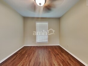 9143 Pampas Ct in Covington, KY - Building Photo - Building Photo