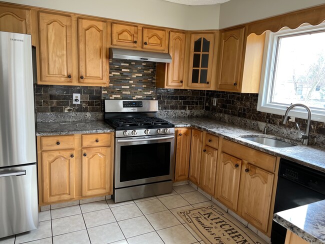 property at 1 Wright Pl