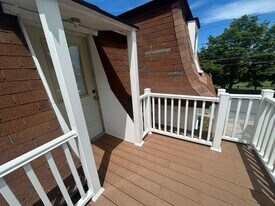 135 Chestnut St in Nashua, NH - Building Photo