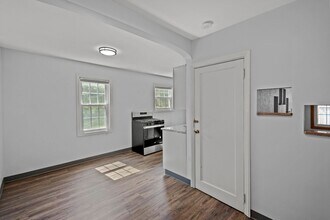 503 Elm St in Clairton, PA - Building Photo - Building Photo