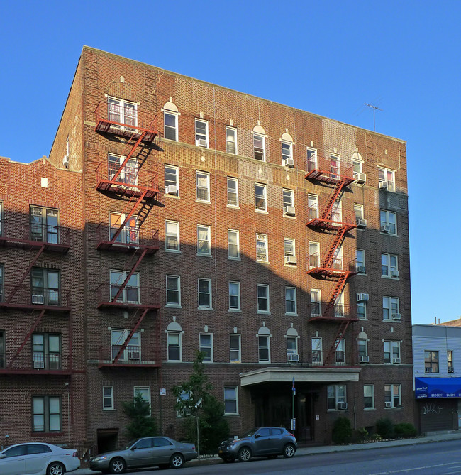 1996 Ocean Avenue in Brooklyn, NY - Building Photo - Building Photo