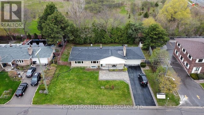 property at 4 Longbridge Rd