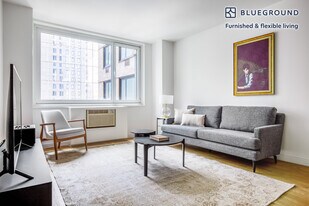 230 W 55th St in New York, NY - Building Photo