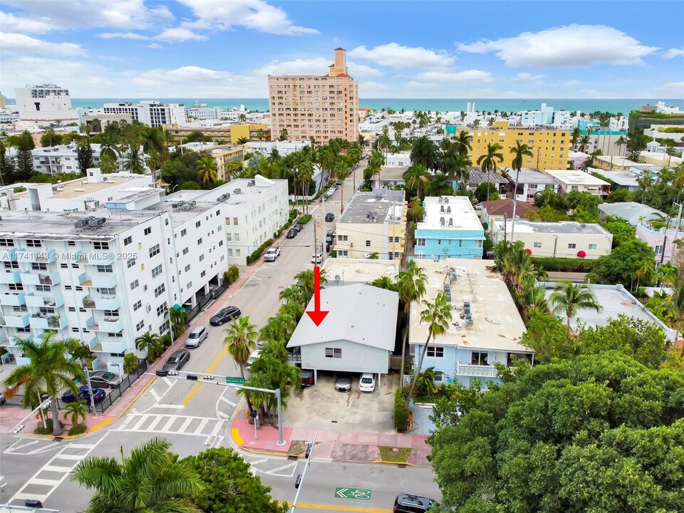 759 Meridian Ave in Miami Beach, FL - Building Photo