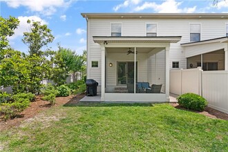 201 Mariners Cir in St. Simons Island, GA - Building Photo - Building Photo