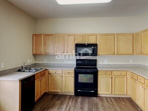 522 Galesburg Dr in Monroe, NC - Building Photo - Building Photo