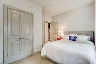 10 Light St in Baltimore, MD - Building Photo - Building Photo