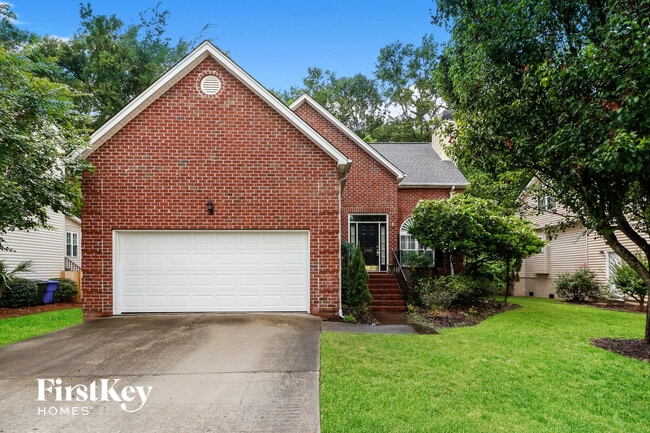 property at 1033 Bidwell Cir