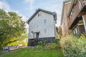 1024 Steuben St in Pittsburgh, PA - Building Photo - Building Photo