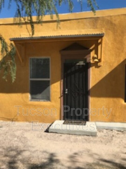 841 S 8th Ave in Tucson, AZ - Building Photo