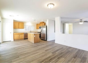 3212 Ferdilah Ln in Raleigh, NC - Foto de edificio - Building Photo