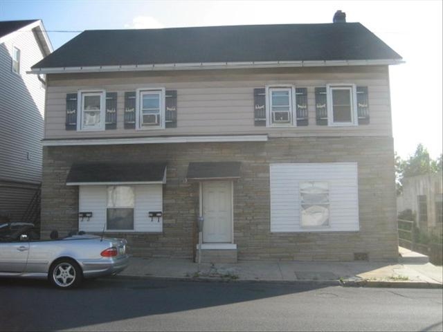 960 Main St in Northampton, PA - Foto de edificio
