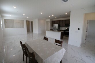 5523 W Monterey Dr in Oro Valley, AZ - Building Photo - Building Photo