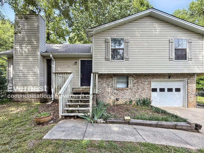 5970 Dewey Heights Rd in Pinson, AL - Building Photo
