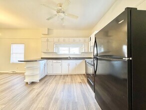 1616 North O.Henry Boulevard in Greensboro, NC - Building Photo - Building Photo