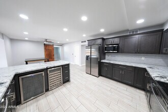 2926 S Dromedary Dr in Tempe, AZ - Building Photo - Building Photo