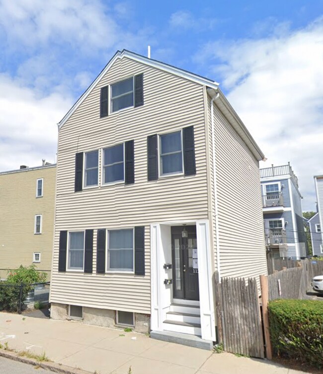 property at 112 W 7th St