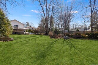 57 Forest Lawn Ave in Stamford, CT - Building Photo - Building Photo