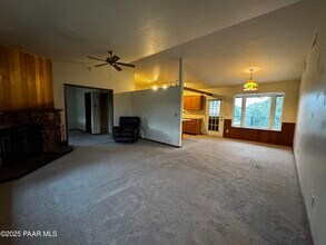 152 N Equestrian Way in Prescott, AZ - Building Photo - Building Photo