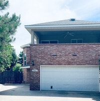 831 Rambling Oaks Dr