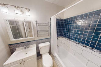 906 Massachusetts Ave, Unit 6 in Cambridge, MA - Building Photo - Building Photo