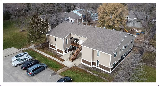 1101 24th St NW in Willmar, MN - Building Photo - Building Photo