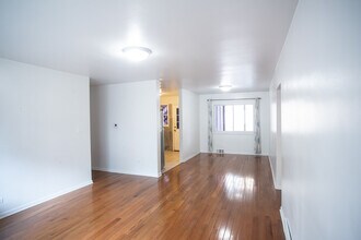2428 W Berwyn Ave in Chicago, IL - Building Photo - Building Photo