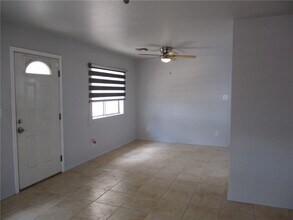 5112 Amber Sands Dr in Fort Mohave, AZ - Building Photo - Building Photo